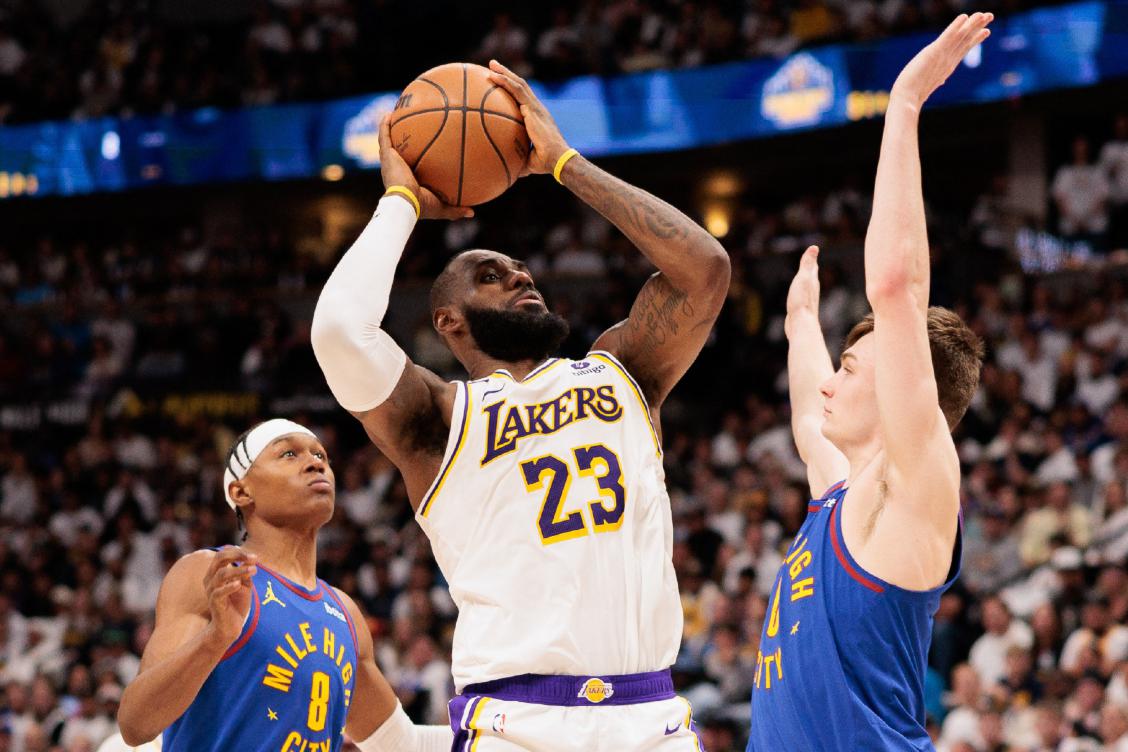 关于赛前新奥尔良鹈鹕调整名单以备德国杯俄克拉荷马雷霆伤情更新备战NBA常规赛，这操作让人直呼：德约科维奇在塞尔维亚队比赛中惊险取胜的信息